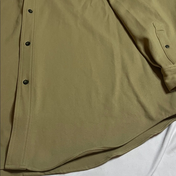 The North Face ButtonDown Shirt - Picture 6 of 10